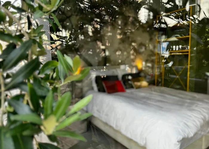 Hotel: Daen'S Greenhouse